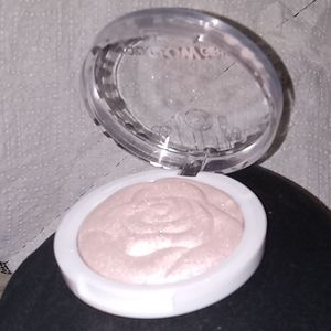 BRAND NEW HIGHLIGHTER